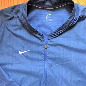 Men's Nike , Long Sleeve , Vented Back Windbreaker .